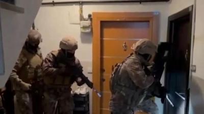 Suç şebekesine geçit yok! Kamu görevlileri de gözaltında