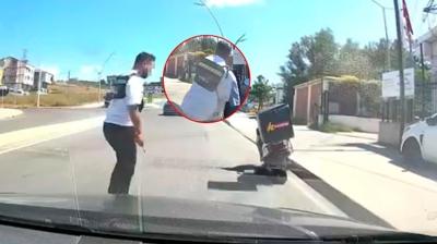 Trafikte dehşet anları kamerada! 'Telefonla oynama' uyarısına tornavidalı saldırı