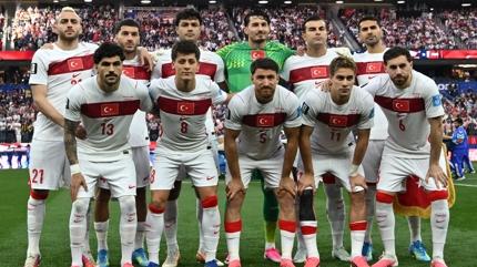 A Milli Tak�m, FIFA d�nya klasman�nda 27. s�raya geriledi