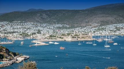 Bodrum Kalesi ziyaret�ilerini tarihi yolculu�a ��kar�yor!
