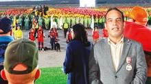 Kahraman T�rk'e devlet ni�an�