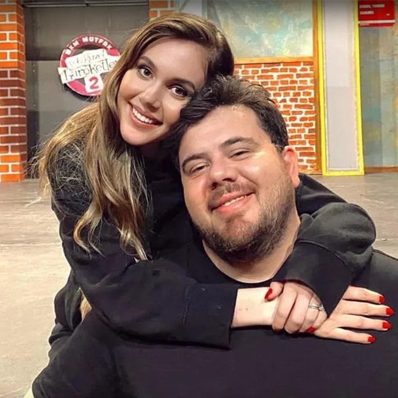 Berfu Yenenler'le Eser Yenenler bebeklerini kaybetti! Ac� haberi bu s�zlerle duyurdu