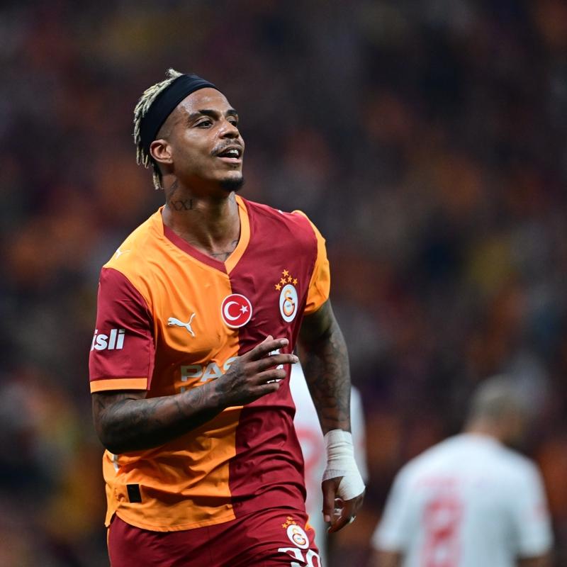 Galatasaray'da mutlu son! Mario Lemina imzay� att�
