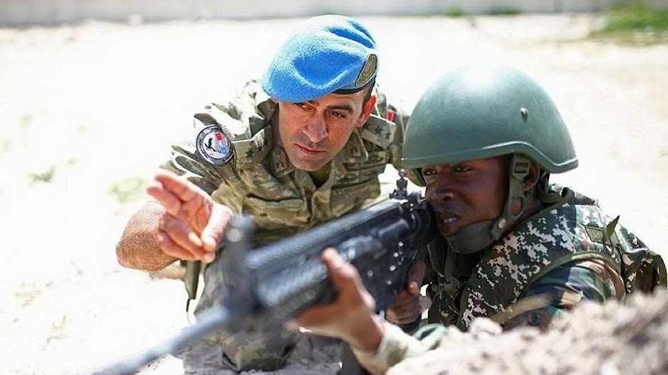 Güvenlik kalkanı kıtadan çekiliyor! Ülkesi için Türkiye ve Mısır'ı işaret etti