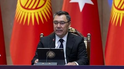 Caparov sosyal medyadan duyurdu: K�rg�zistan topra��n� b�y�tt�