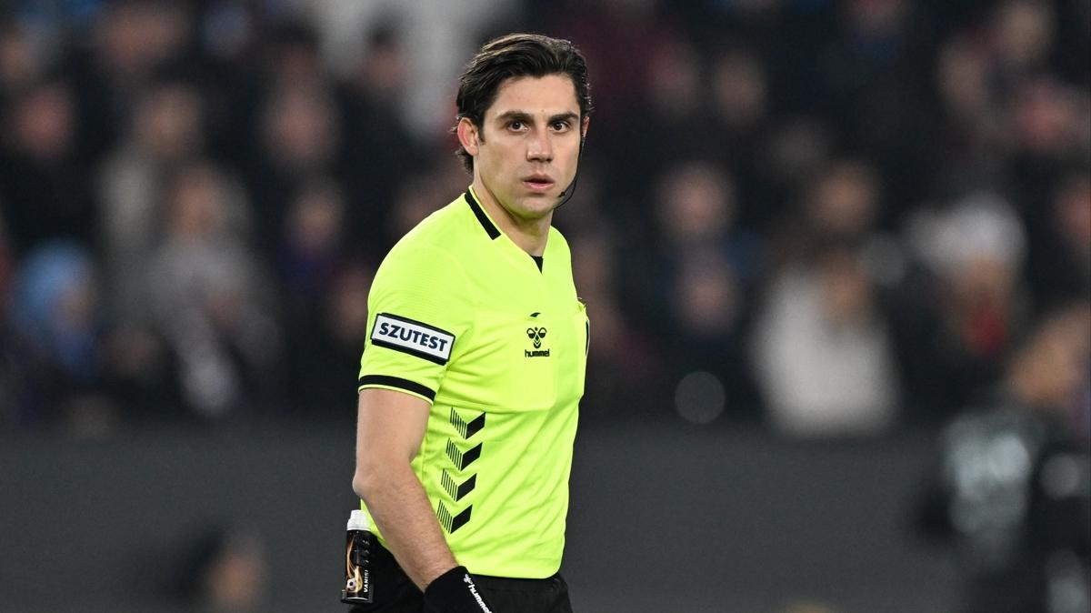 UEFA Konferans Ligi Mehmet T�rkmen hakem foto�raflar� resimleri