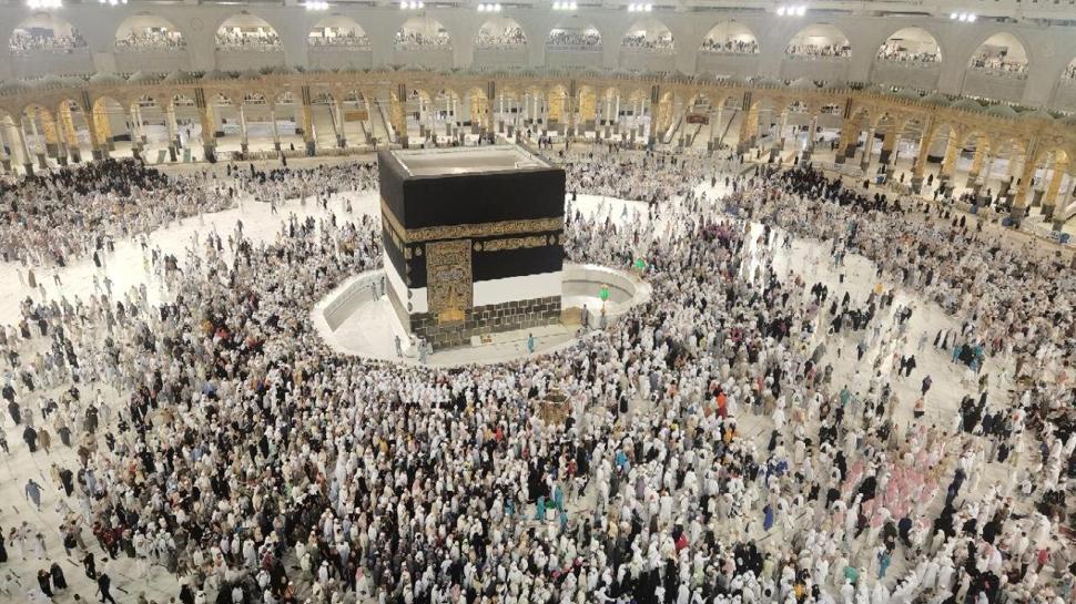 Yüz binler bu saate kilitlendi! 2027 hac kuraları çekildi