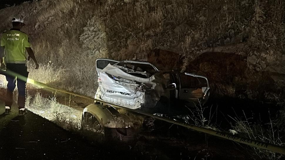 Şanlıurfa'da feci kaza… Takla atan otomobilde 3 kişi hayatını kaybetti
