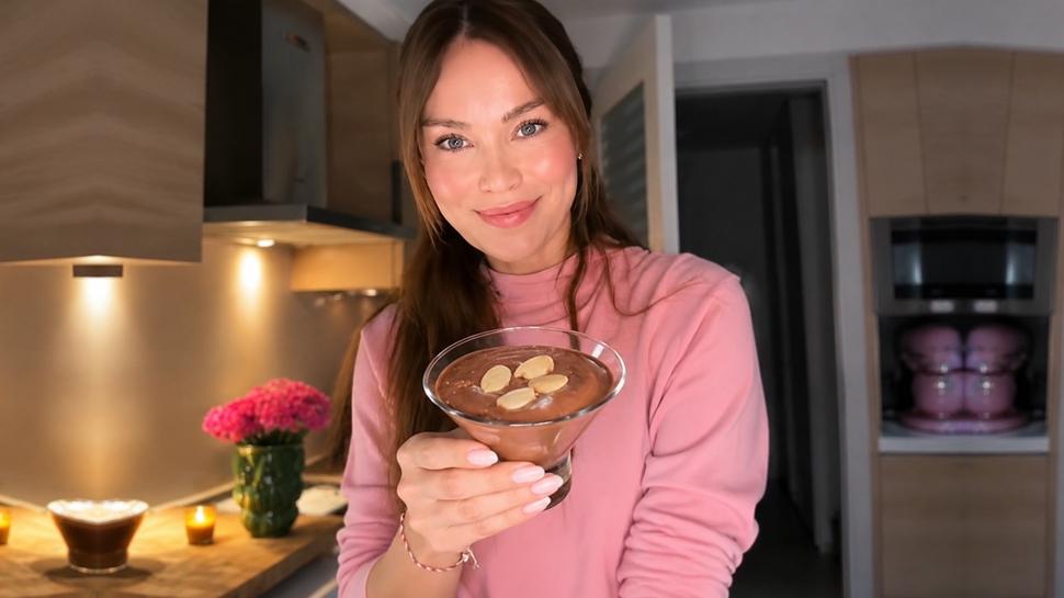 Pişirmek yok, şeker yok! Ebru Şallı'nın tatlı krizlerini bitiren 3 dakikalık tarifi
