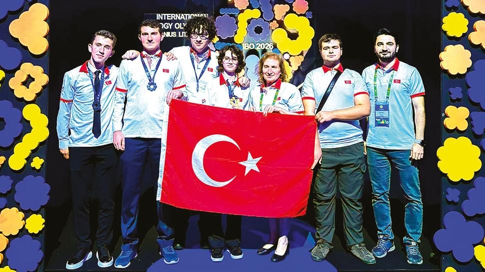 4 bilim olimpiyatında 19 madalya! Türk öğrencilerden dünyaya başarı dersi