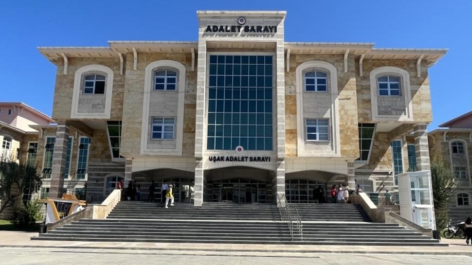 Uşak merkezli yasa dışı bahis operasyonunda 5 kişi tutuklandı