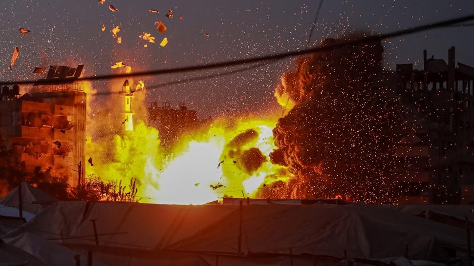 Soykırımcı İsrail'in Gazze'ye düzenlediği saldırılarda can kaybı 73 bin 335 oldu
