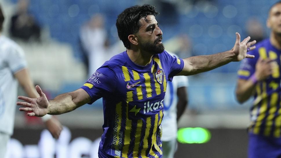 Umut Bozok, Başakşehir'de