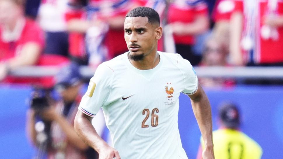 Maxence Lacroix, Chelsea'de
