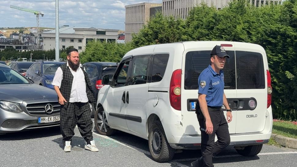 Nikahı engellemek istediler! Polis eşliğinde "evet" dediler