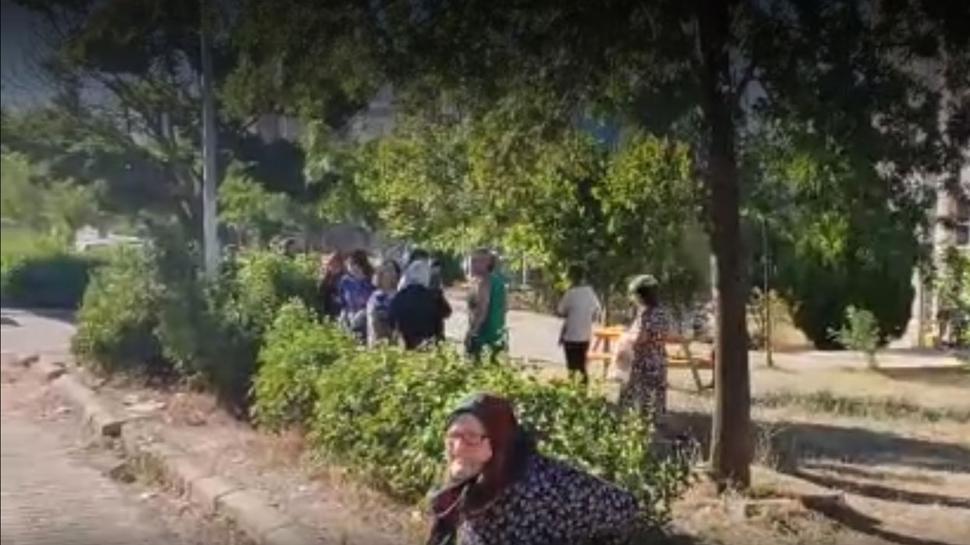 Yeni Mahalle'de kanlı kavga: Emekli polis komşularına kurşun yağdırdı