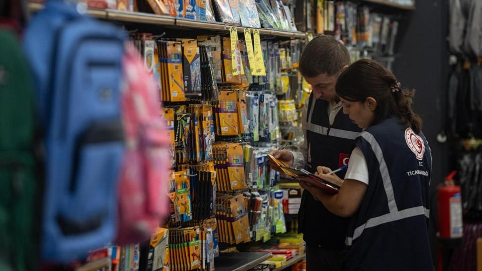 Okullar açılmadan harekete geçildi: 3 bin 612 kırtasiye denetlendi