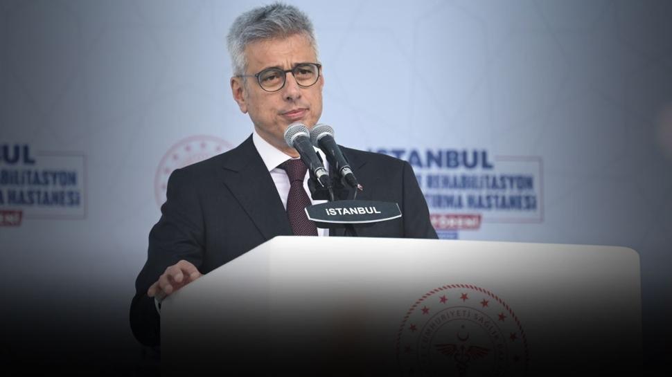 Bakan Memişoğlu duyurdu: İzmir'in sağlık yükünü Tınaztepe Şehir Hastanesi taşıyacak