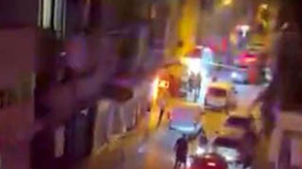 Sokakta 14 boş kovan bulundu! Çatışmada yaralılar var