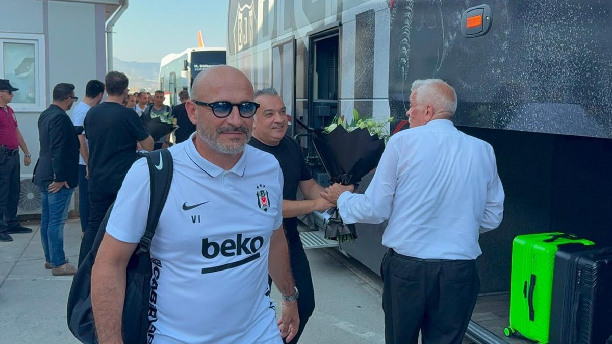 Beşiktaş, kafilesi maç öncesi Alanya'ya geldi