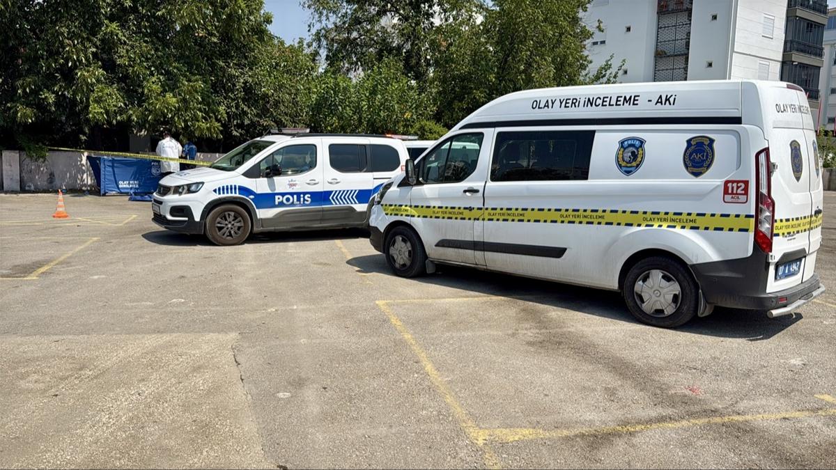Antalya'da gizemli olay! Pazar yerinde 1 kişi ölü bulundu