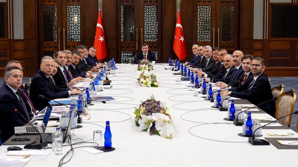 Gözler Külliye'ye çevrildi! Ekonomi Koordinasyon Kurulu'ndan kritik toplantı