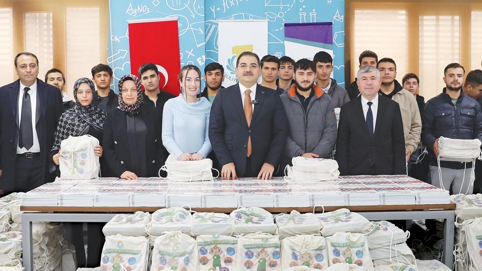 Haliliye'den 95 gence üniversite bileti... Tercihten kaynağa kadar tam destek