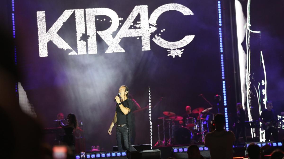Kıraç Kültür Yolu Festivali'nde konser verdi!