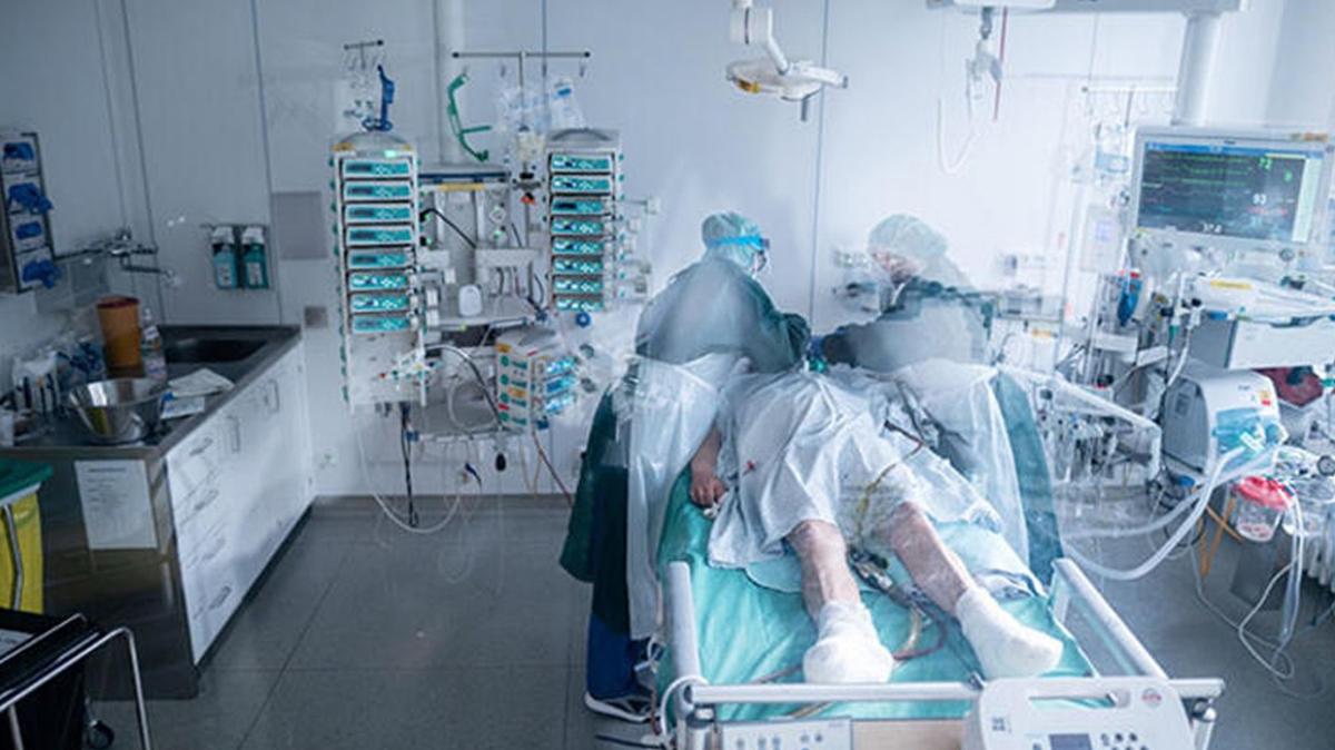 Komşuda salgın alarmı: Virüs 2018 rakamlarını aşabilir