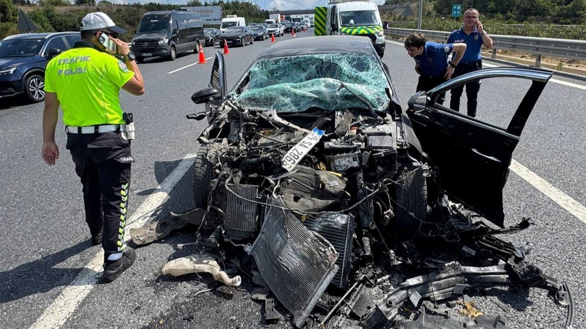 Kuzey Marmara yolunda kaza! Otomobil kamyonete çarptı: Yaralılar var