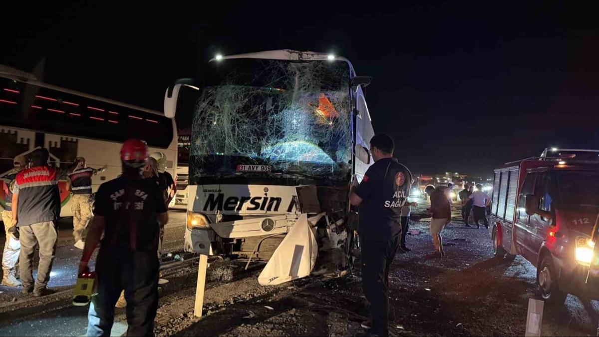 Şanlıurfa'da 2 yolcu otobüsü çarpıştı: Çok sayıda yaralı var