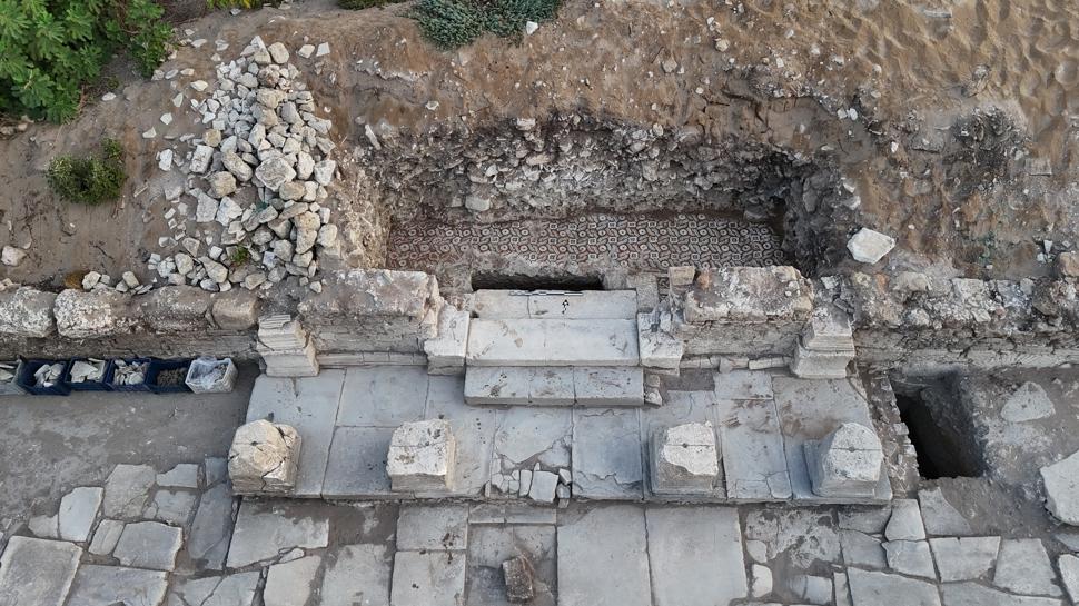 Side'de antik kentinde Herakles Kapısı ortaya çıkarıldı