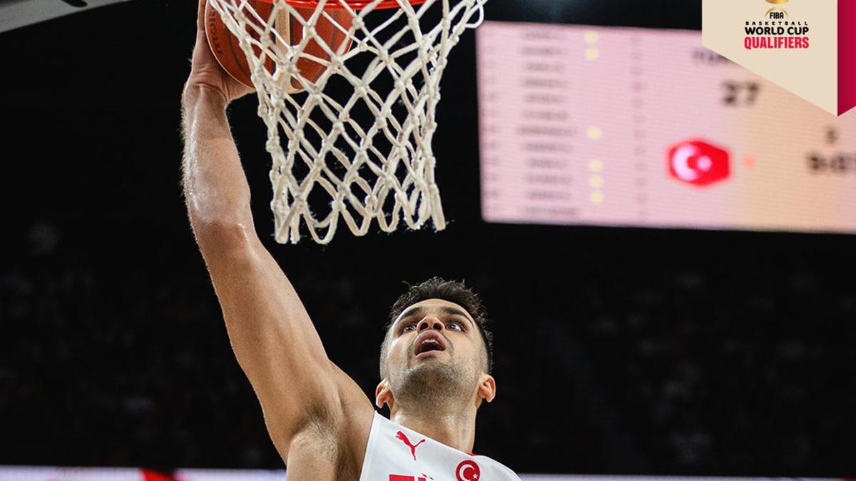 12 Dev Adam durdurulamıyor! Elemelerde 7'de 7...