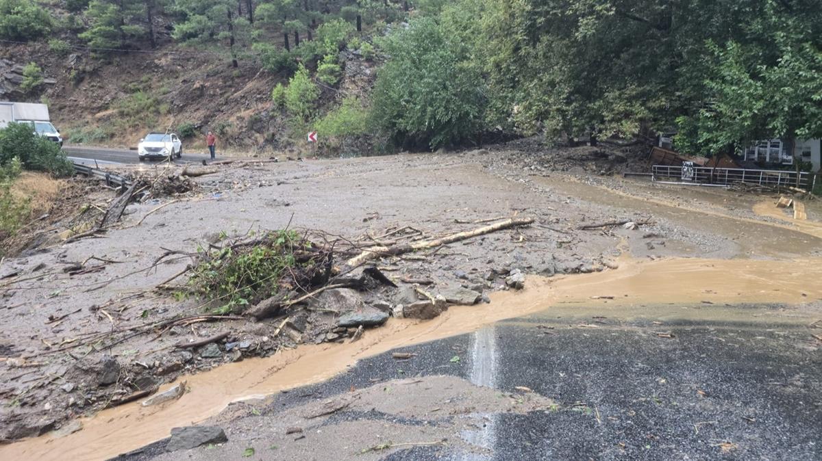 Anamur-Gazipaşa kara yolu trafiğe açıldı