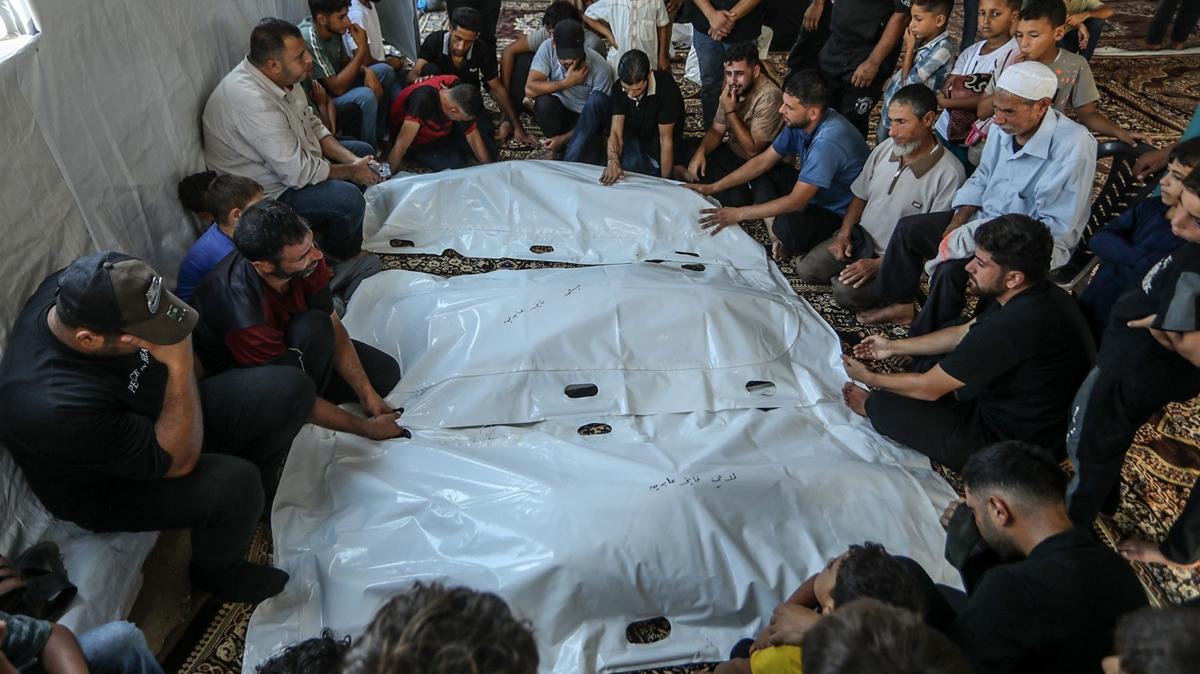 Gazze'de şehit sayısı 73 bin 449'a yükseldi