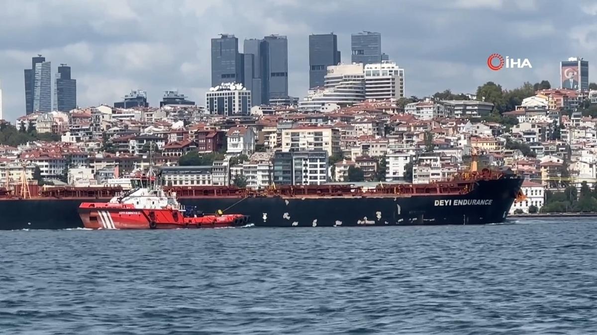 İstanbul Boğazı gemi trafiğine kapatıldı