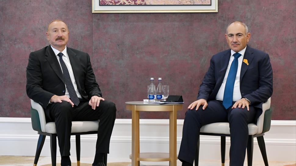 Azerbaycan Cumhurbaşkanı Aliyev, Ermenistan Başbakanı Paşinyan ile Bişkek'de görüştü