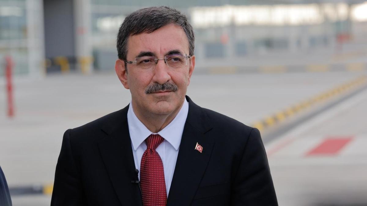 Başkan Erdoğan Kırgız Cumhuriyeti'ne gidiyor... Cumhurbaşkanlığı'na Cevdet Yılmaz vekalet edecek