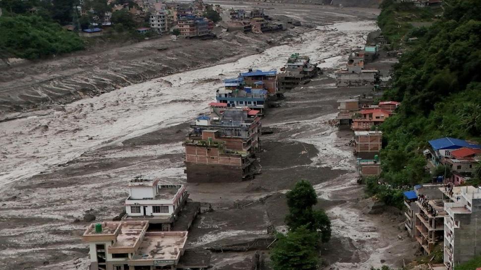 DSÖ, Nepal'de yaşanan selden 8 sağlık tesisinin etkilendiğini bildirdi