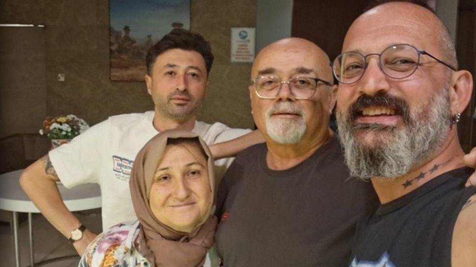 Manga'nın bateristi Özgür Can Öney Kütahya'da! Çocukluk hatıralarını ziyaret etti