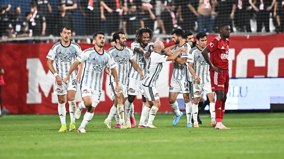 Sarıyer, Pendikspor karşısında 3 puanı 2 golle aldı