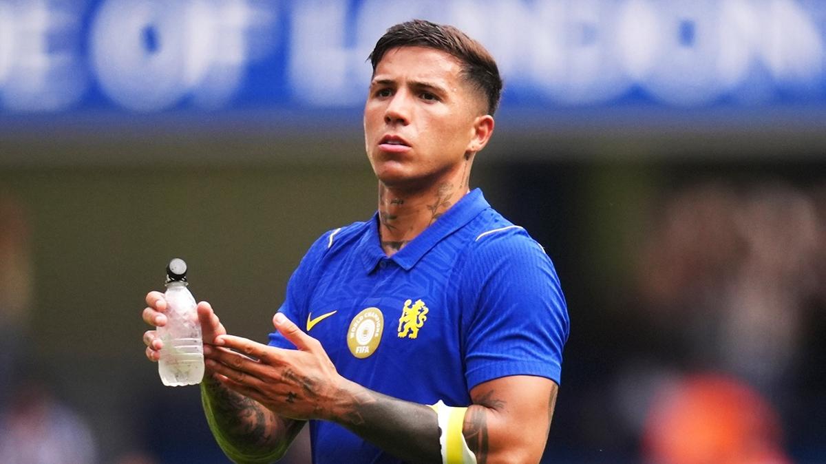 Enzo Fernandez, Manchester yolunda
