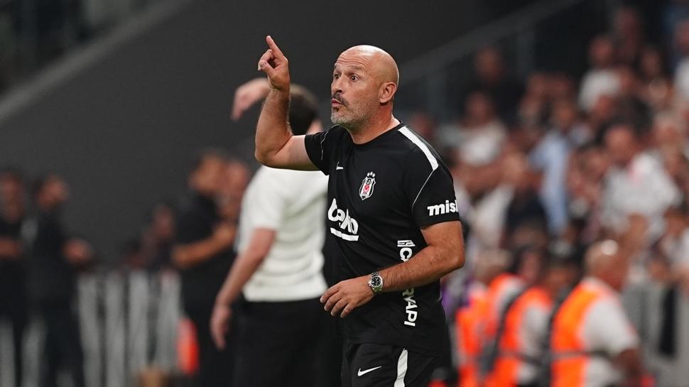 Vincenzo Italiano'dan Vlahovic itirafı! "Kulüple konuşurken ısrar ettim"