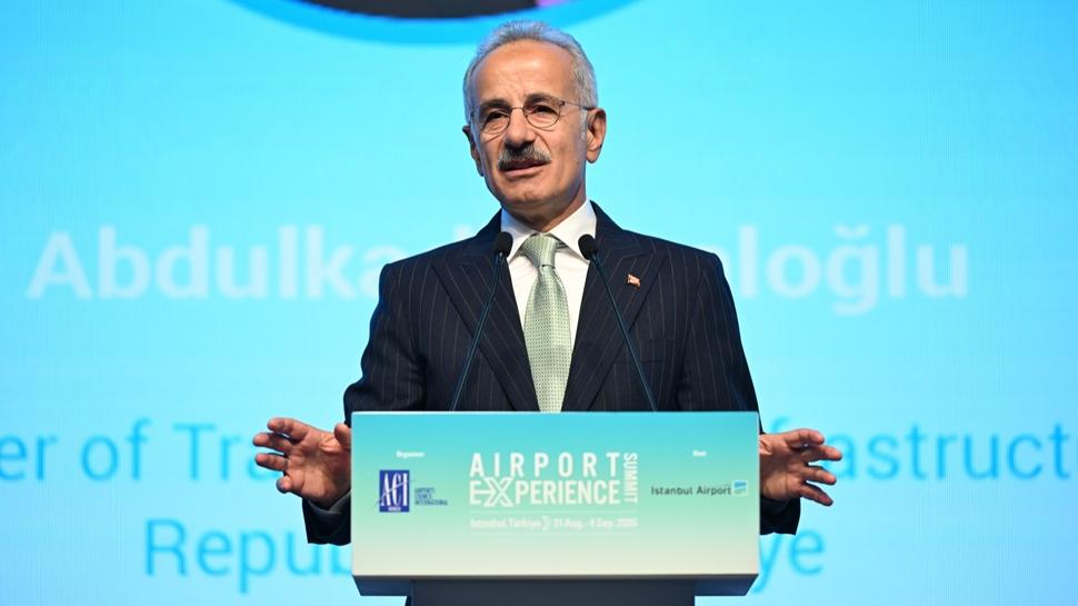 Bakan Uraloğlu: İstanbul Havalimanı'mızın 4'üncü ana pistinde çalışmalarımızın son aşamasına geldik