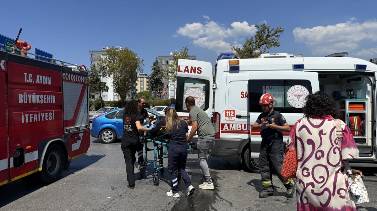 Aydın'da iki otomobil çarpıştı: 1'i bebek 4 yaralı