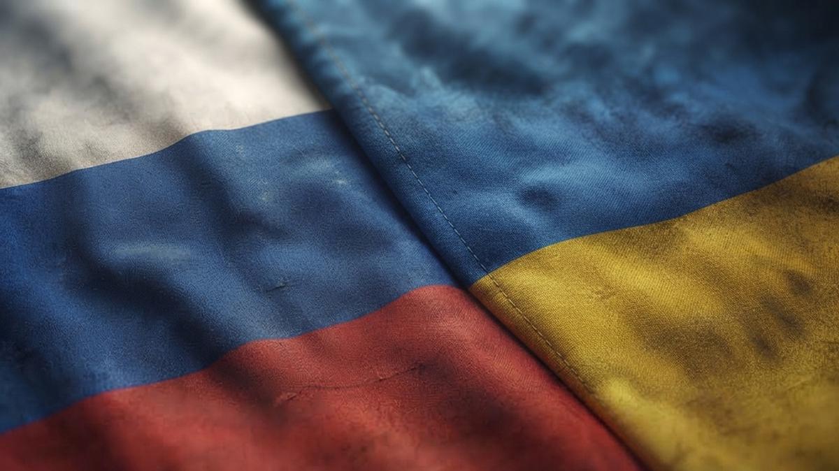 Rusya'dan Ukrayna'ya hava saldırısı: Lojistik merkezlerini ve gemilerini vurduk