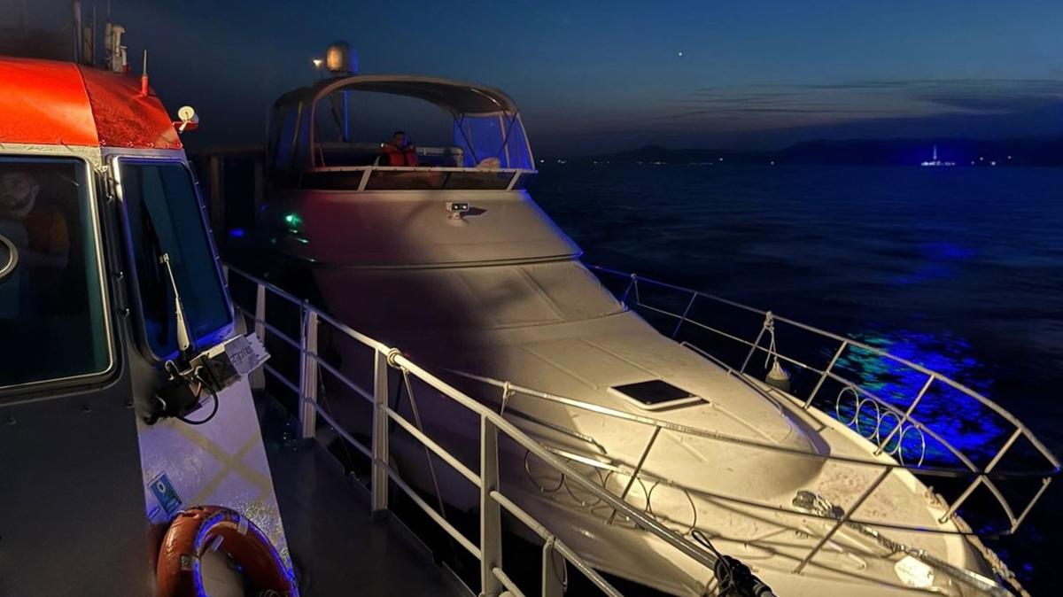 Çanakkale Boğazı'nda tekne kurtarma operasyonu