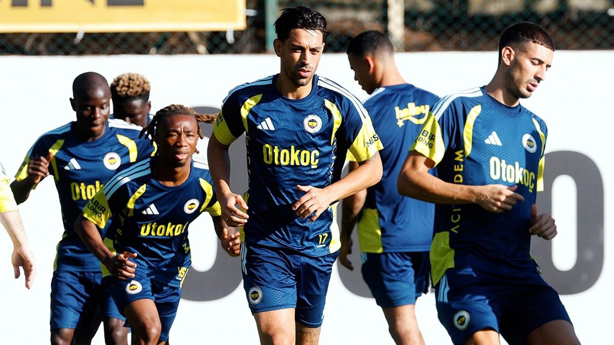 Fenerbahçe'de Beşiktaş derbisi hazırlıklarını sürdürdü