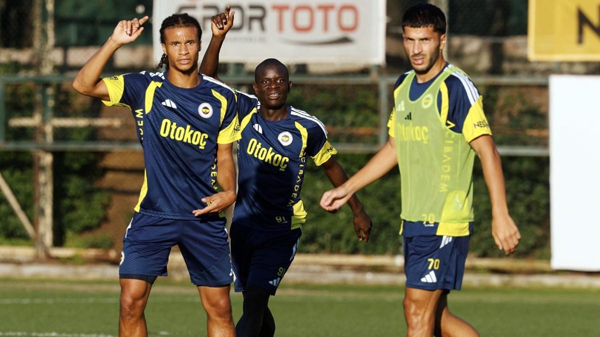 Fenerbahçe'de Beşiktaş maçının mesaisi başladı