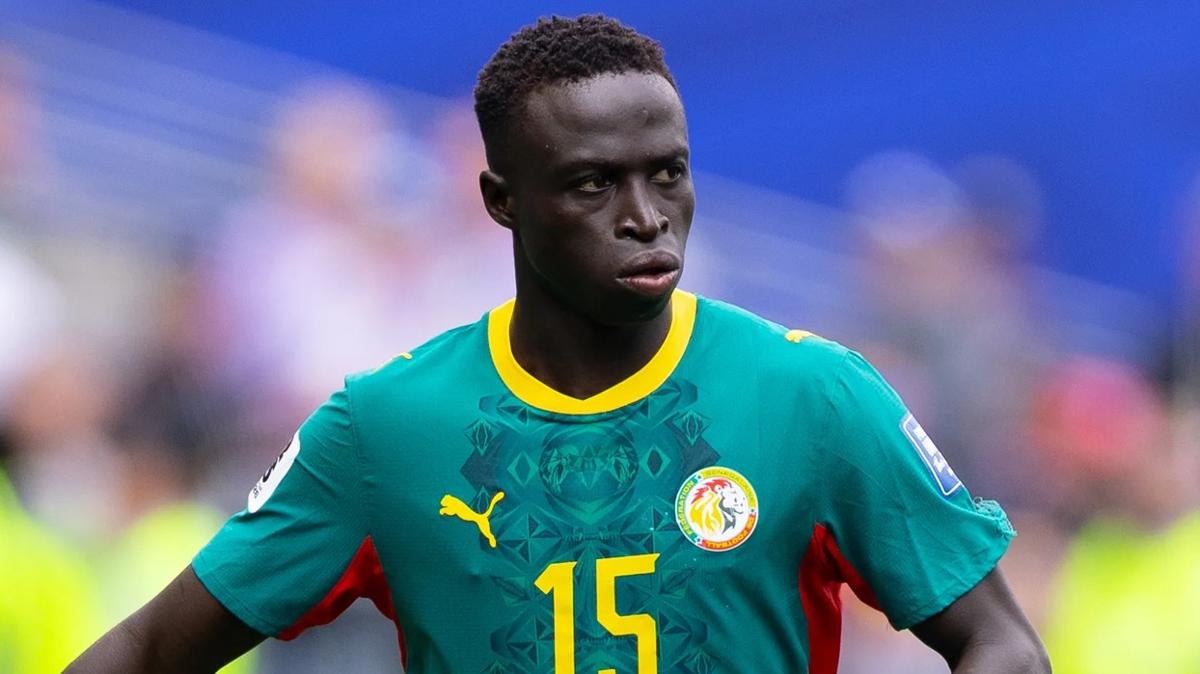 Roma, Krepin Diatta'nın peşinde